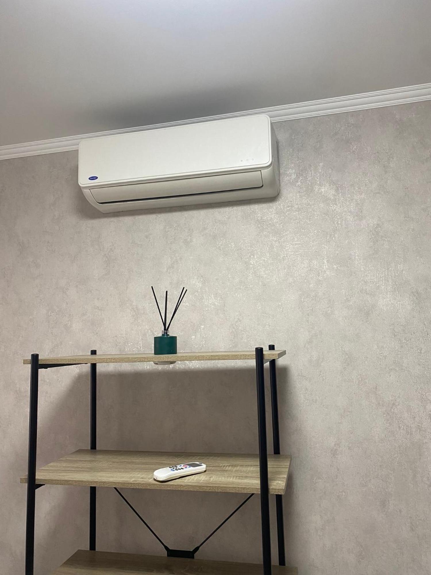 Apartament Str Grenoble Кишинів Екстер'єр фото